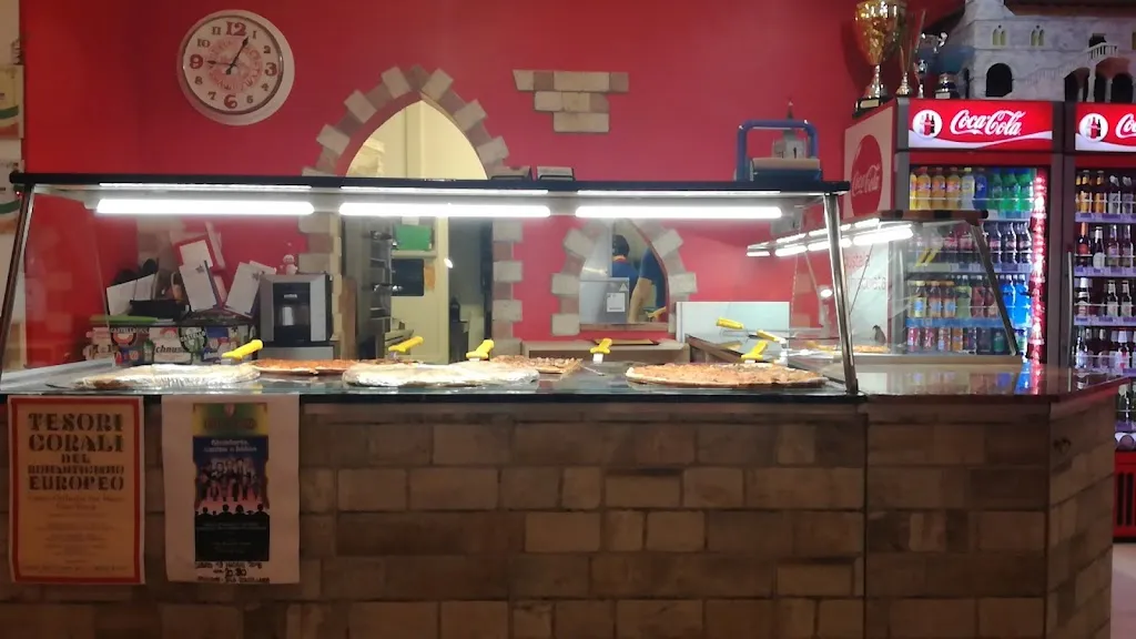 Dar cavaliere nero_Venzone_slider_image_1