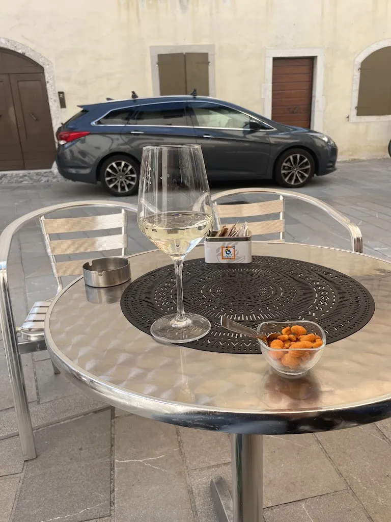 BKK Gant_El Pequeño_Venzone_review