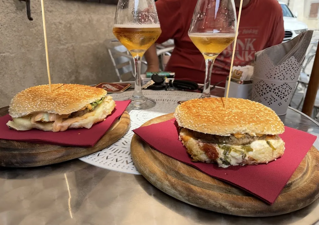 El Pequeño_Venzone_slider_image_3