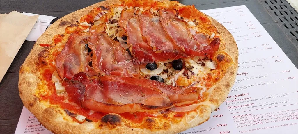 David Vatovec_Pizzeria Luna Rossa-Carnia_Villa Santina_review