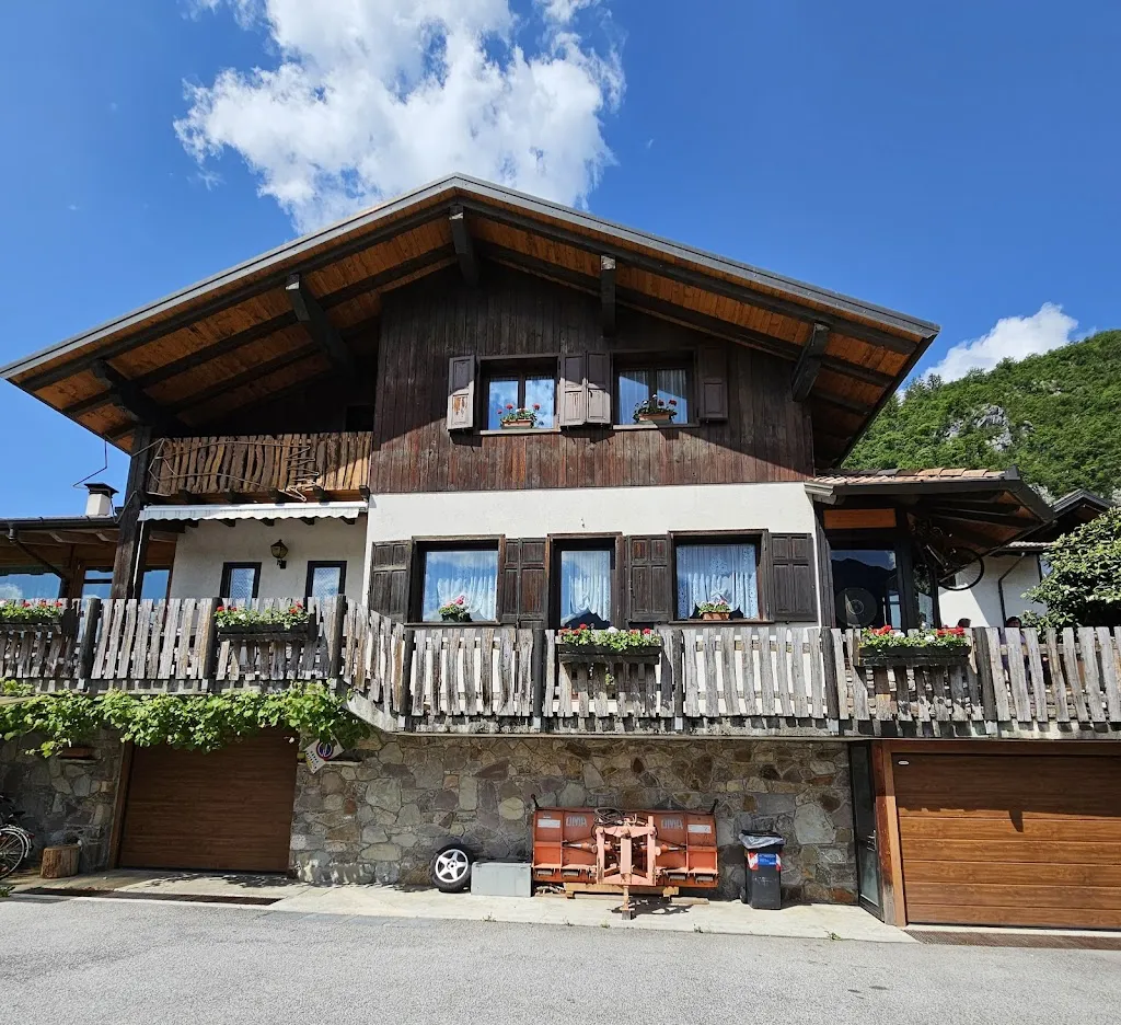 Al Fogolar_Villa Santina_slider_image_2