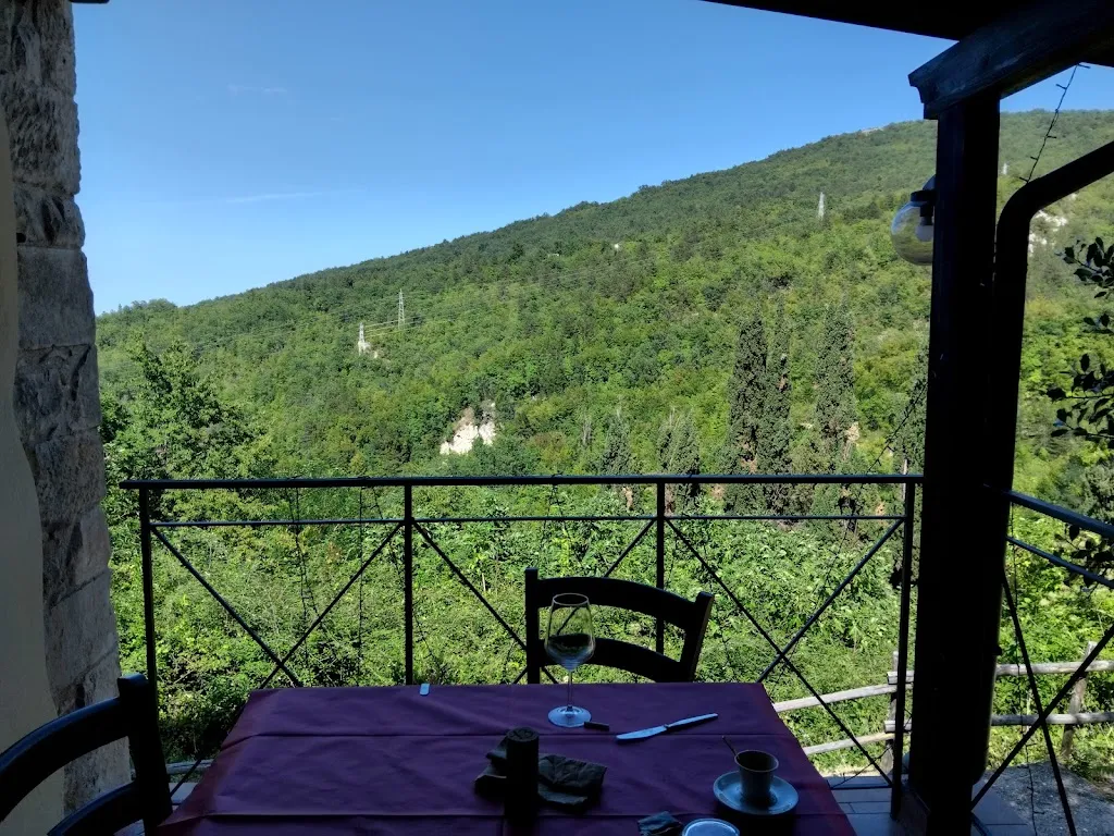 Giulio Scaccia_Ristorante- Pizzeria Carletti Nonna-Ida_Serramonacesca_review