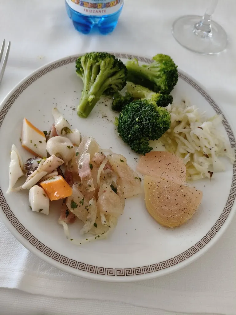 Serena Simonetti _Albergo ristorante Ragno D'oro_Villa Vicentina_review