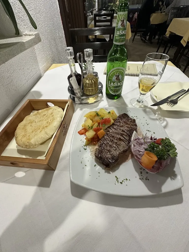 Adrian Sabo_Bar Trattoria al Cjavedal_Villesse_review