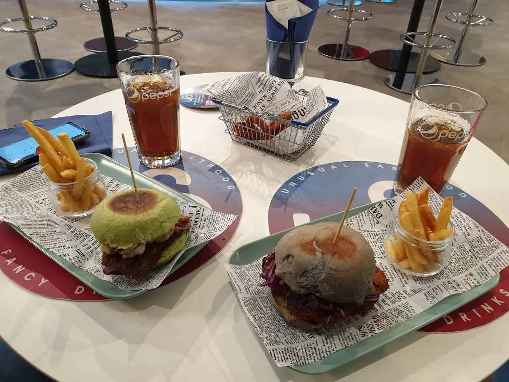 Menu_UFO Unusual Fastfood_Villesse_image_5