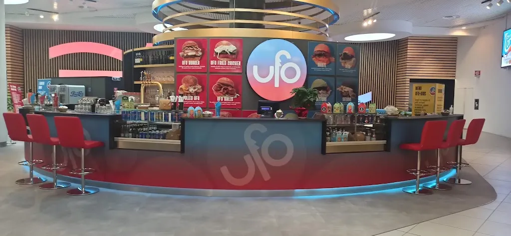 UFO Unusual Fastfood_Villesse_slider_image_1