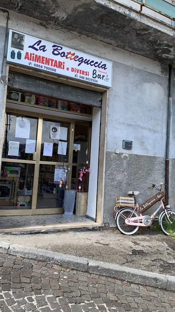 LA Botteguccia di Anna Maria MARINI restaurant in Secinaro