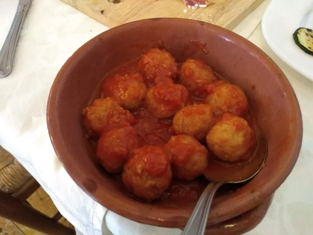 Menu_Vittoria Ristorante Albergo_Acquafondata_image_8