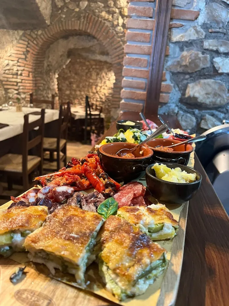 Saporita restaurant in Acuto