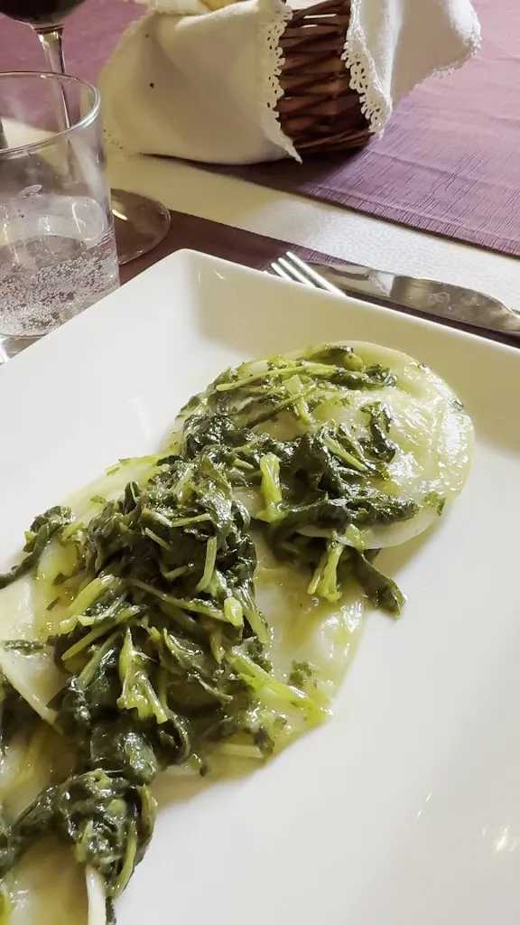 Chiara Carla_Dario's Diner and pizzeria_Acuto_review