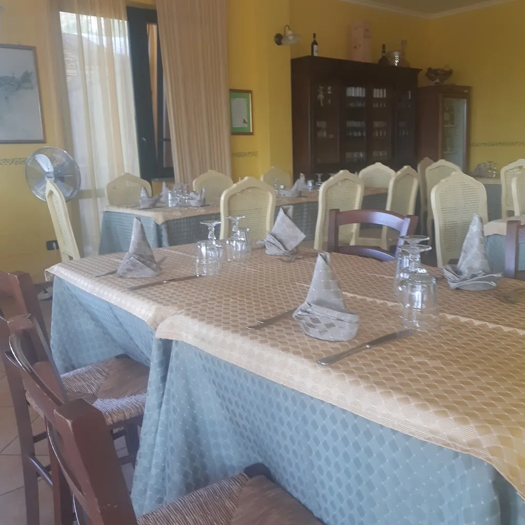 Ristorante Tre Chiodi_Acuto_slider_image_1