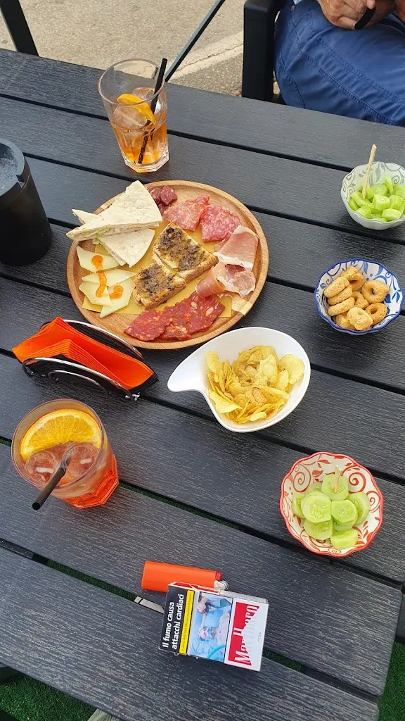 The Street Joy Pub_Acuto_slider_image_3