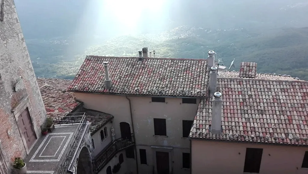 la colonnetta_Agosta_slider_image_2