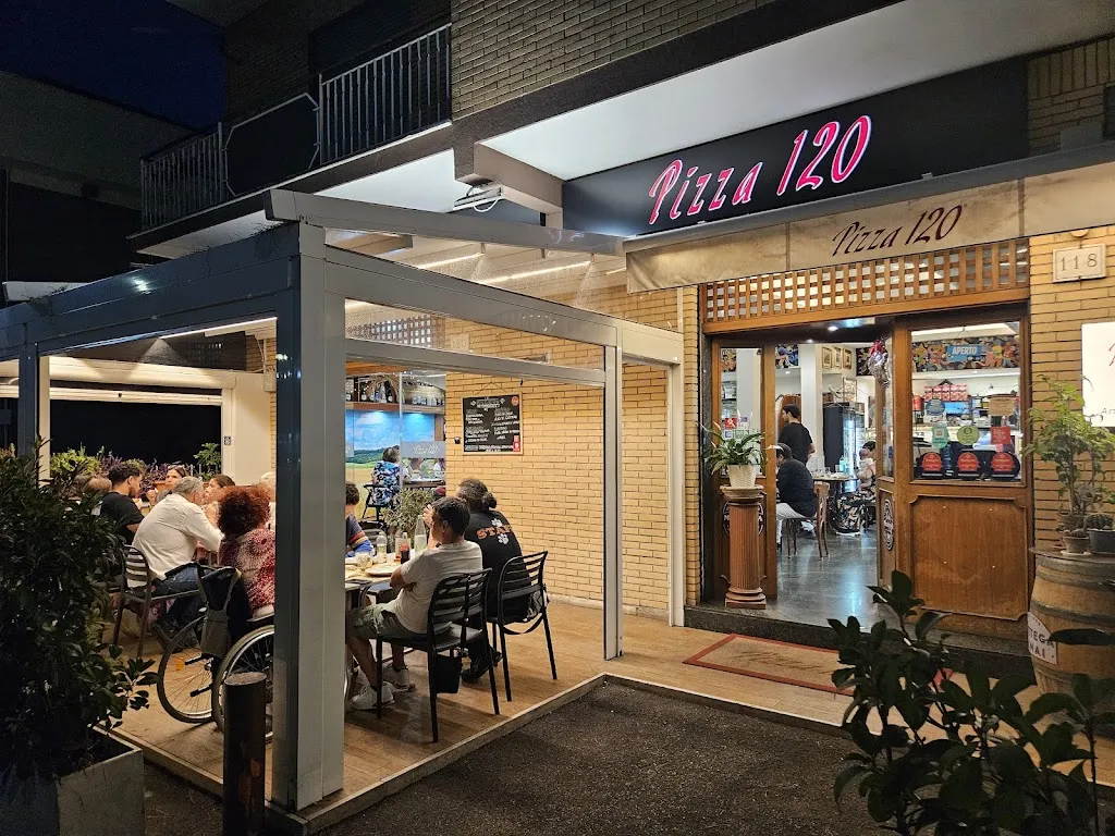 Pizza120 di Paganelli Alvaro restaurant in Acilia-Castel Fusano-Ostia Antica