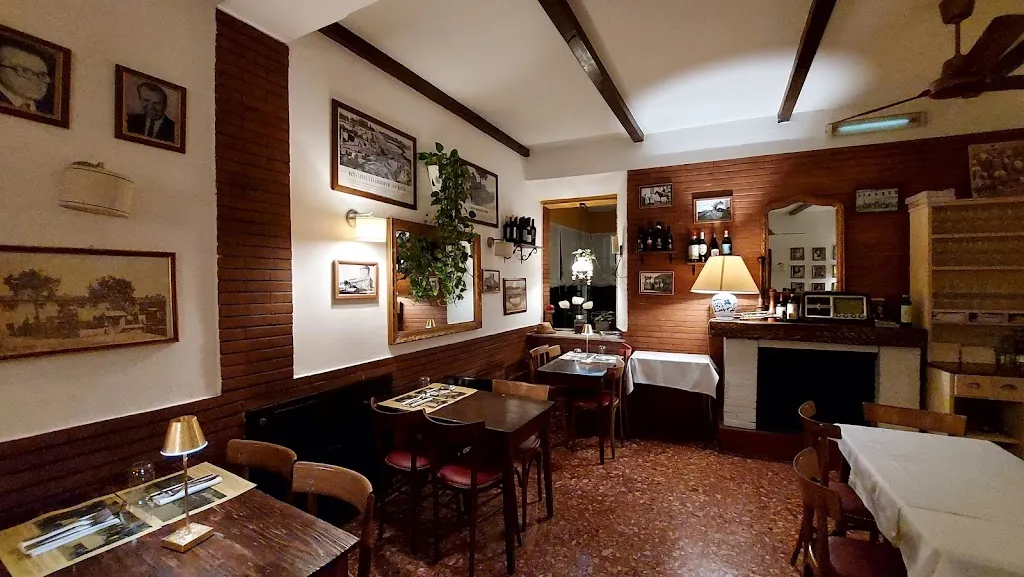 Ristorante Monumento dal 1884_Acilia-Castel Fusano-Ostia Antica_slider_image_1