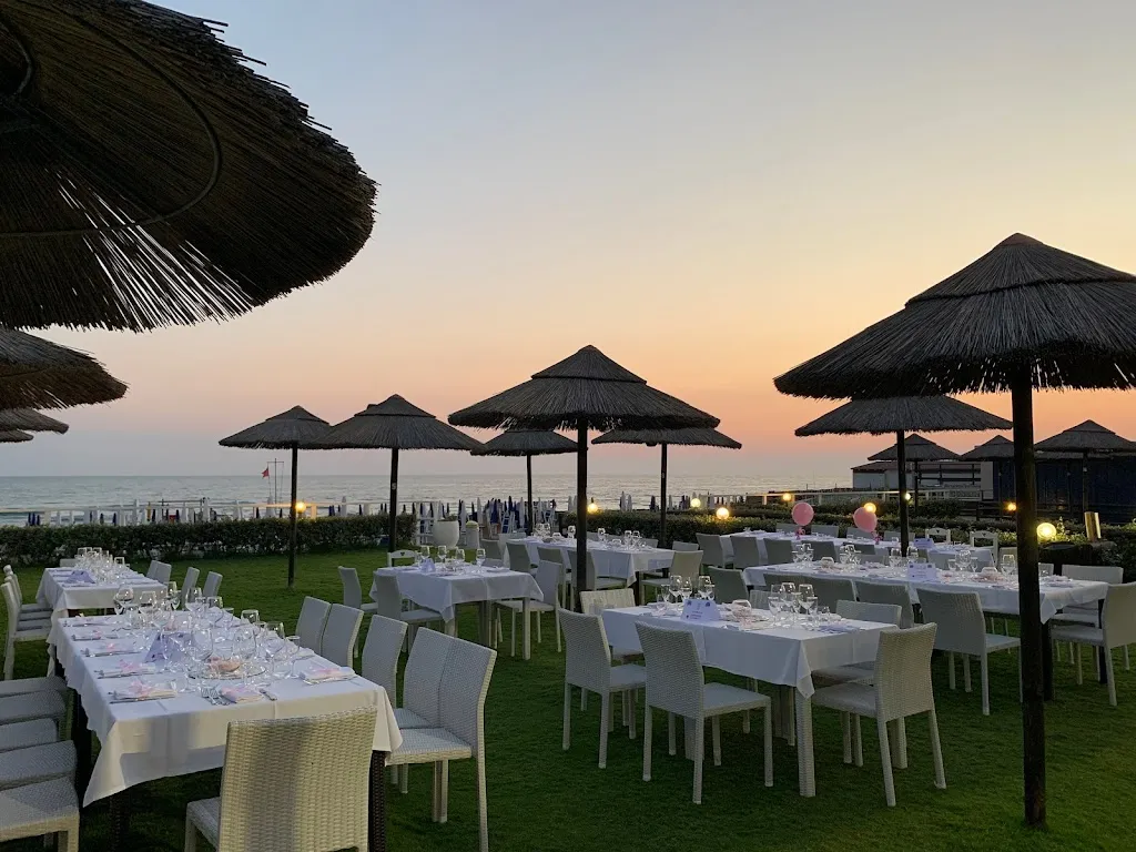 Zenit restaurant Ostia restaurant in Acilia-Castel Fusano-Ostia Antica