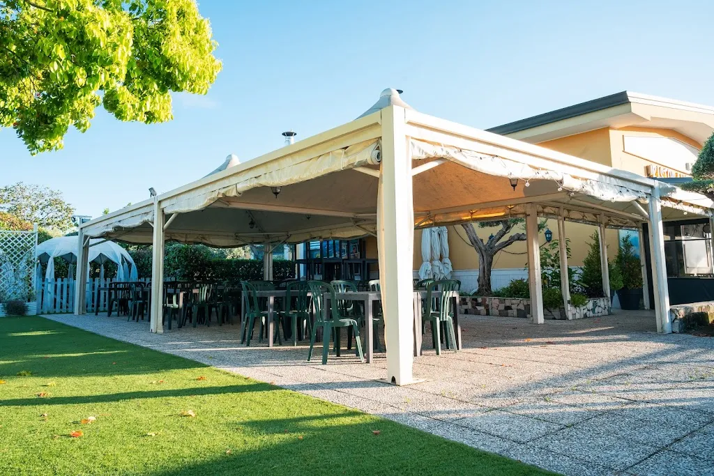 Ristorante l' Anfora_Acilia-Castel Fusano-Ostia Antica_slider_image_3