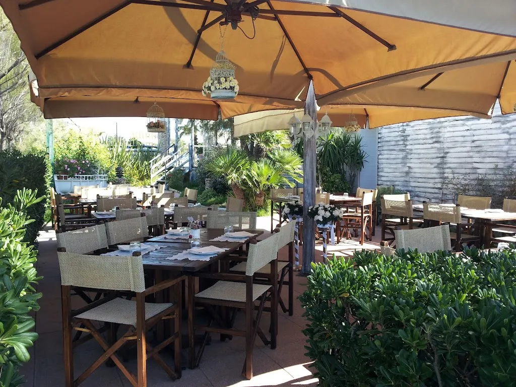 L'Ostrica Pazza restaurant in Acilia-Castel Fusano-Ostia Antica