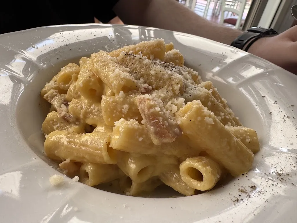 Buzzicona_Acilia-Castel Fusano-Ostia Antica_slider_image_3