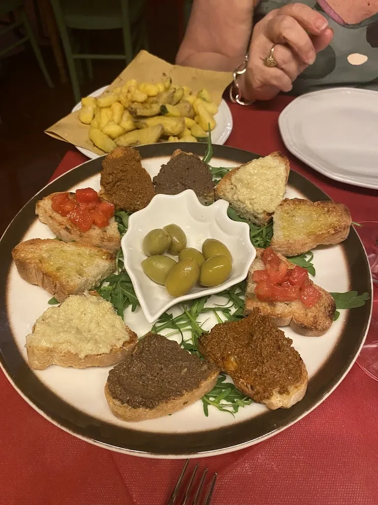 Giulia Frosi_Taverna Del Sole di Fusco Luca_Acquapendente_review