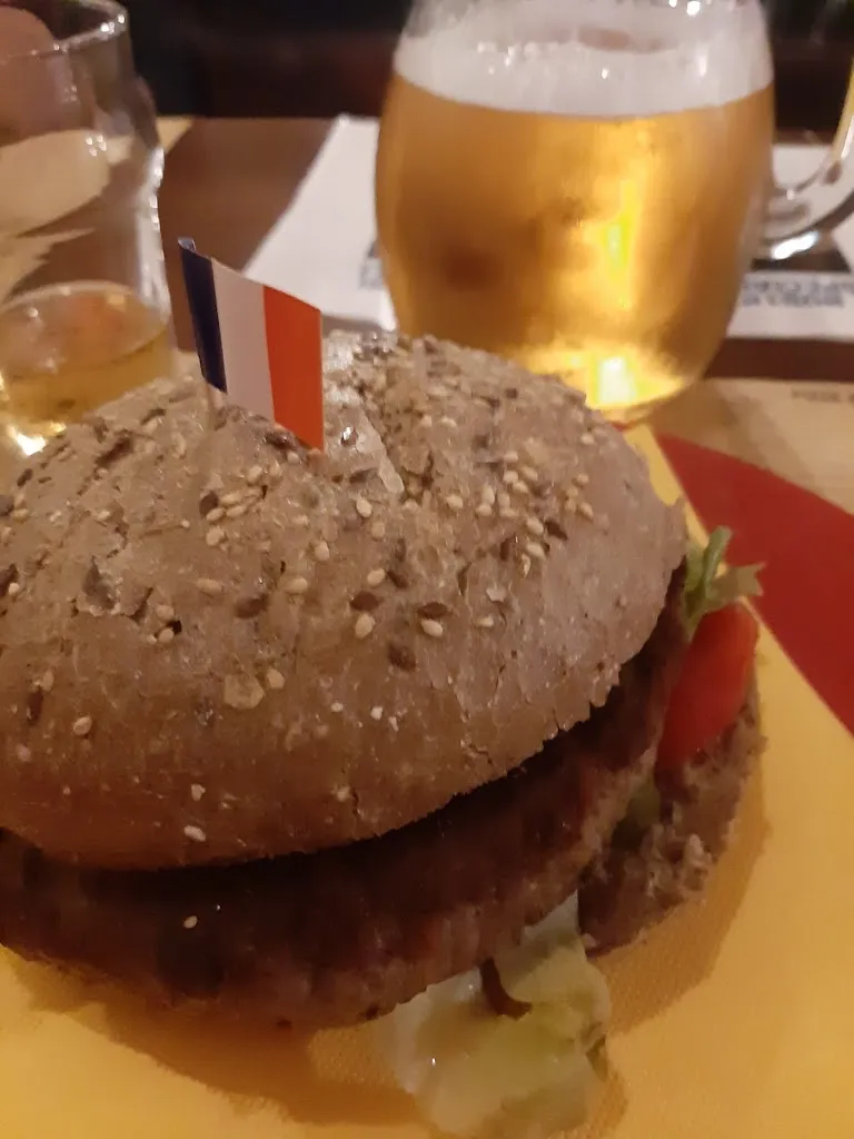 CHIARA BARBARO_Pub Franco Marlo_Acquapendente_review