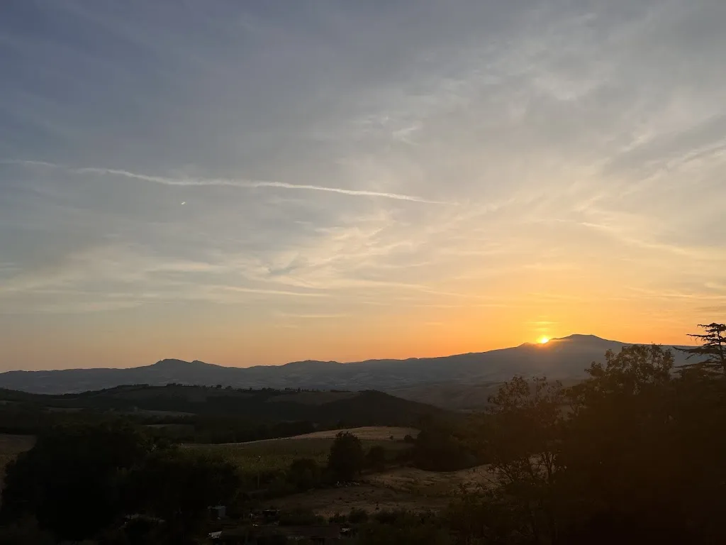 yue shu_La Parolina_Acquapendente_review