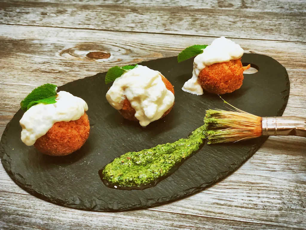 Rose garden bistro_Alatri_slider_image_3