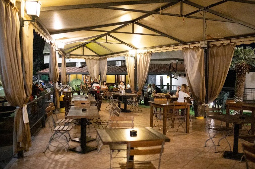 Cardinal'S Pub Di Cardinali Marco restaurant in Alatri