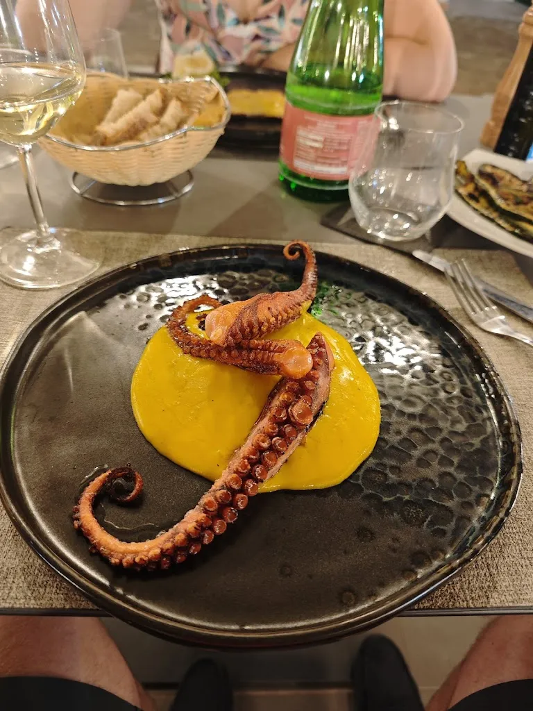 Andrea Vizzaccaro_Antico orcio_Alatri_review