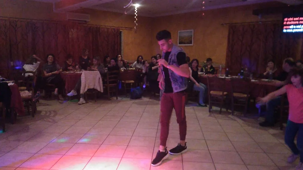 Elisa Sgaravella_Ristorante Pizzeria La Favola_Alatri_review