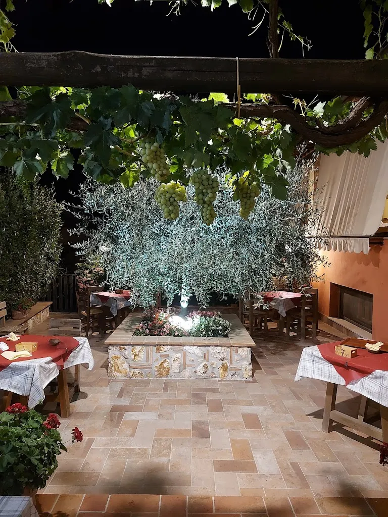 Ristorante Locanda Del Minatore restaurant in Allumiere