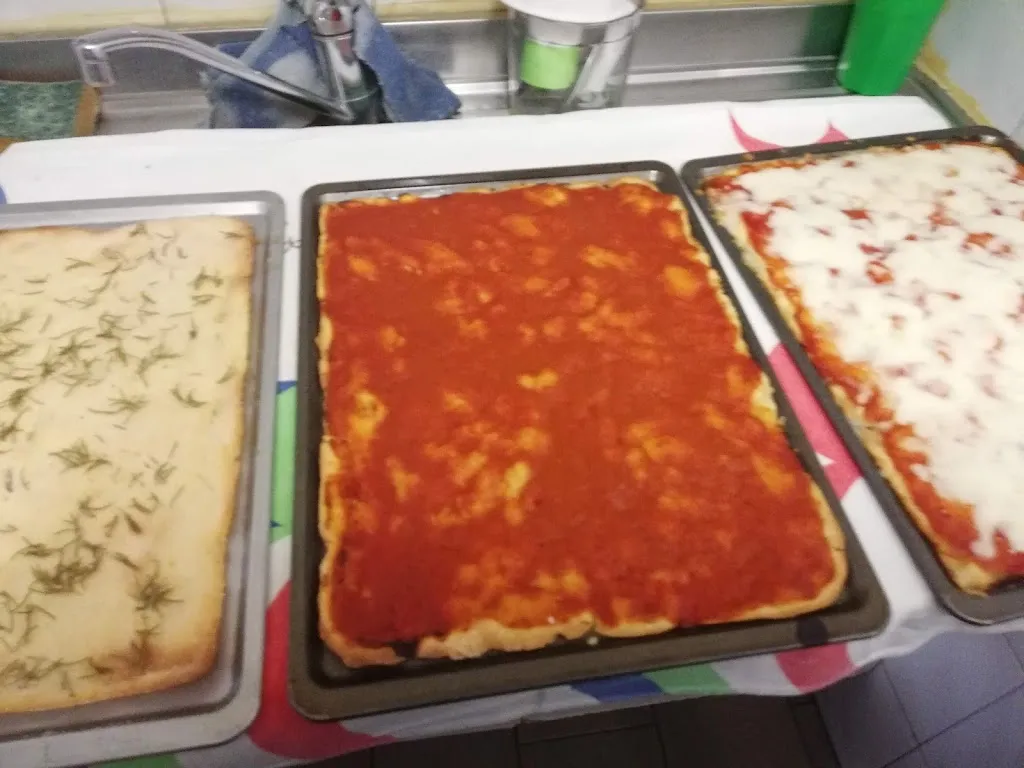 Menu_Bar Pizzeria 2D_Allumiere_image_1