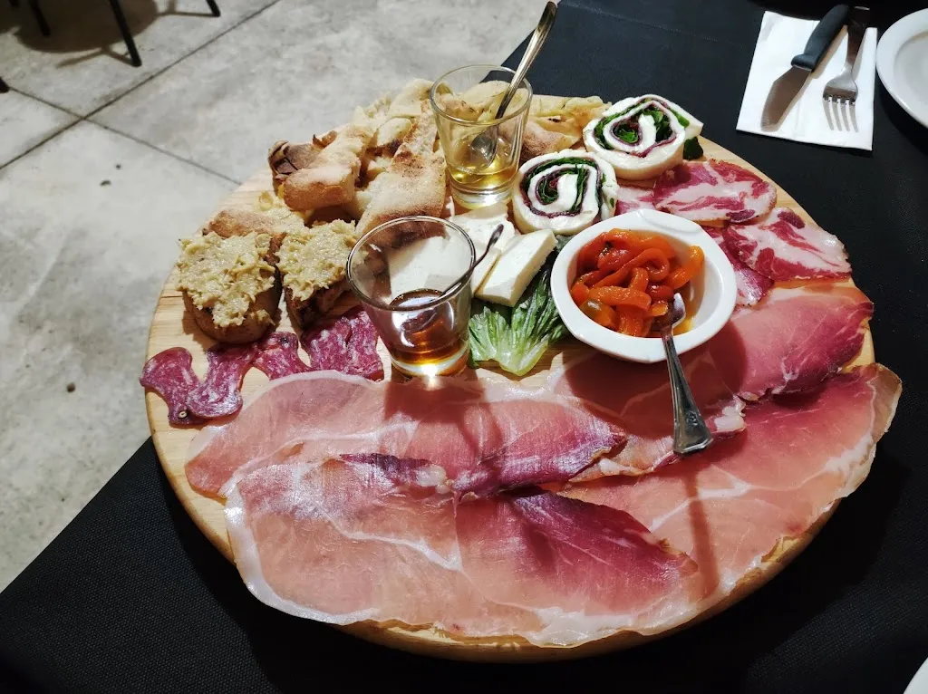 Menu_Pizzeria forno a legna Le Fontanelle Di Fantozzi Alessandro_Alvito_image_3