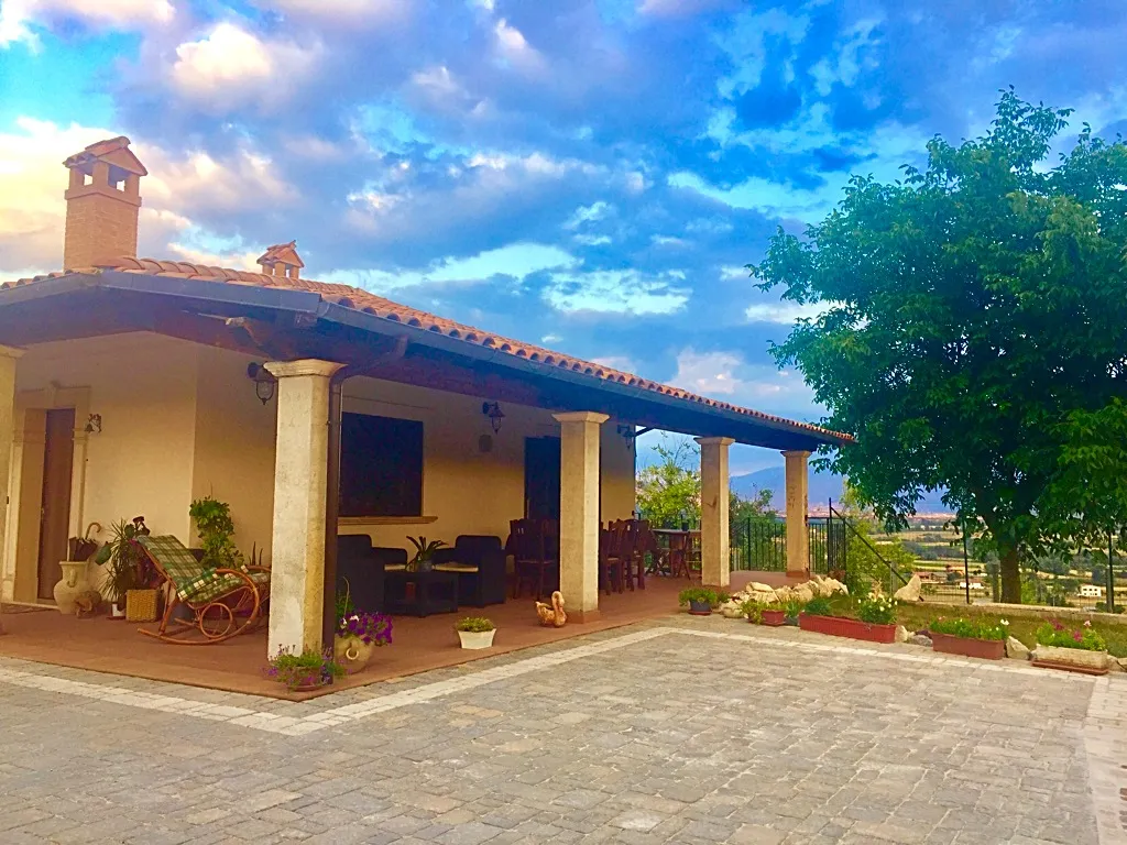 Agriturismo La Rosa restaurant in Scurcola Marsicana