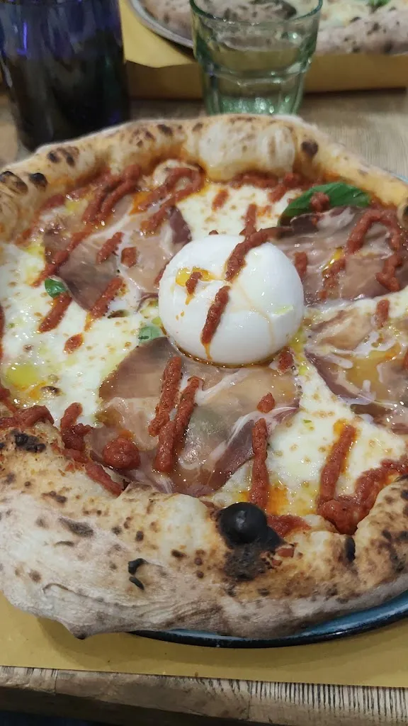 Mozzarella E Basilico_Albuccione_slider_image_2