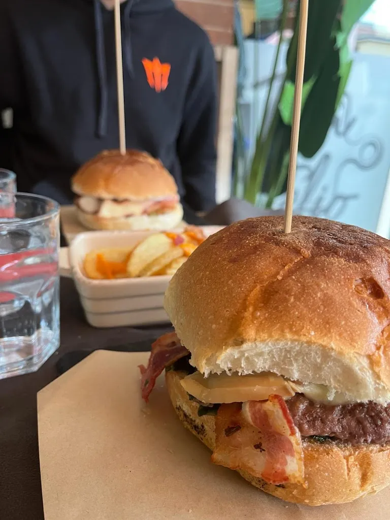 Tica & Telio Food_Albuccione_slider_image_3