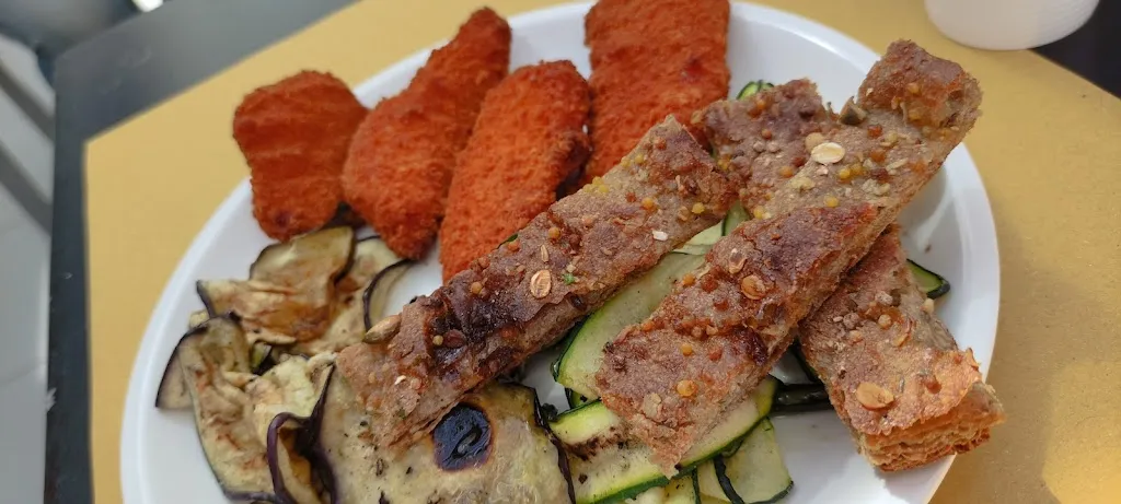 Menu_Masterchips - Hot Beef_Albuccione_image_4