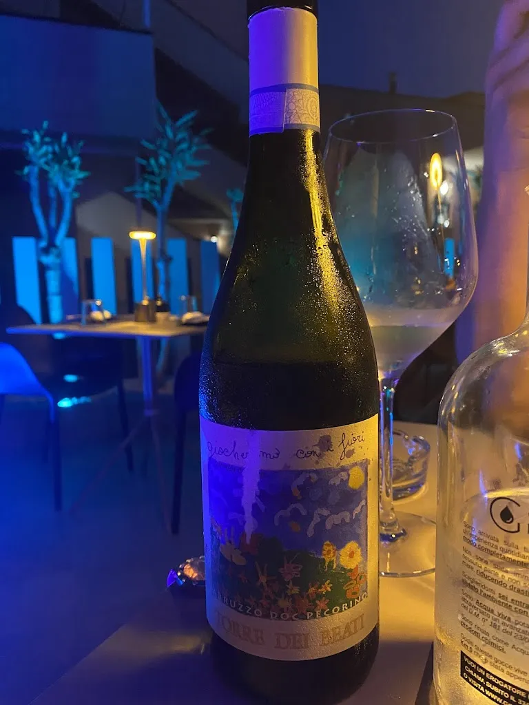 Nicole X. Chen_Crudogeno - Ristorante di Sushi Crudo_Silvi_review