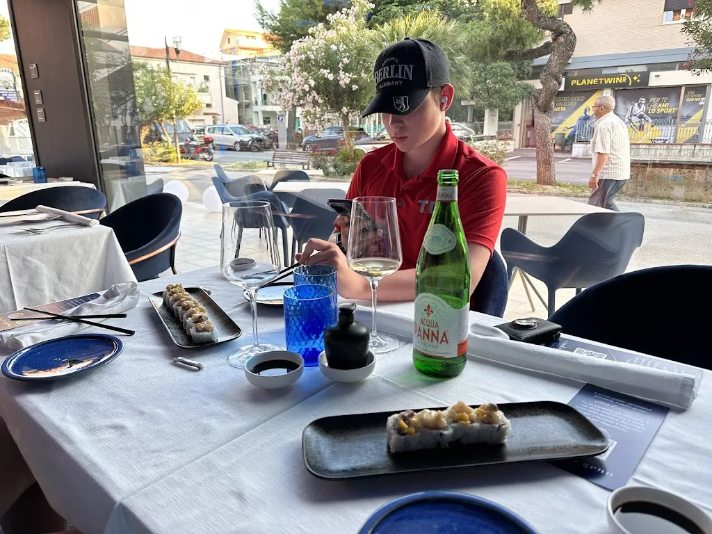 Brandon_Crudogeno - Ristorante di Sushi Crudo_Silvi_review