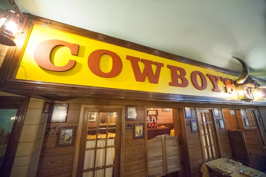 Ristorante "Pizza Cowboy" restaurant in Albuccione