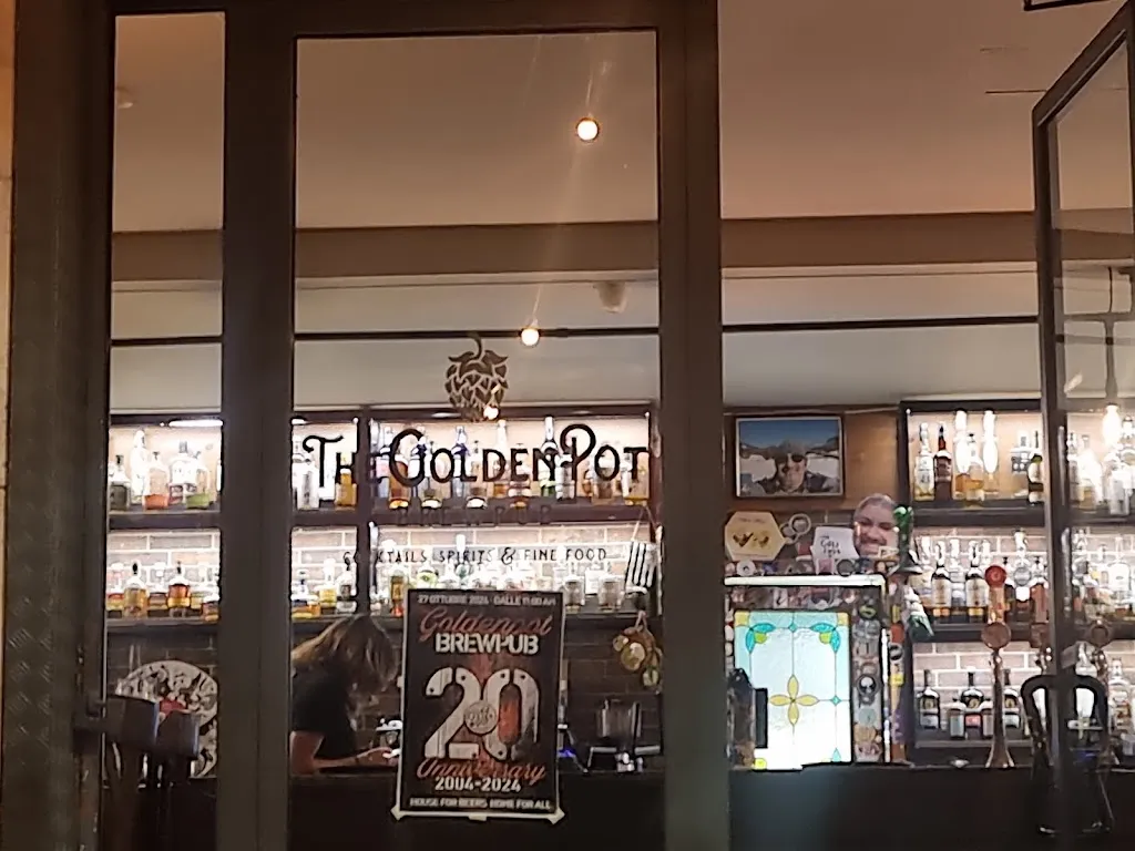 The Golden Pot Brewpub restaurant in Albuccione