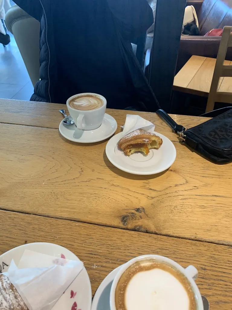 전미정_Factory of Taste_Albuccione_review