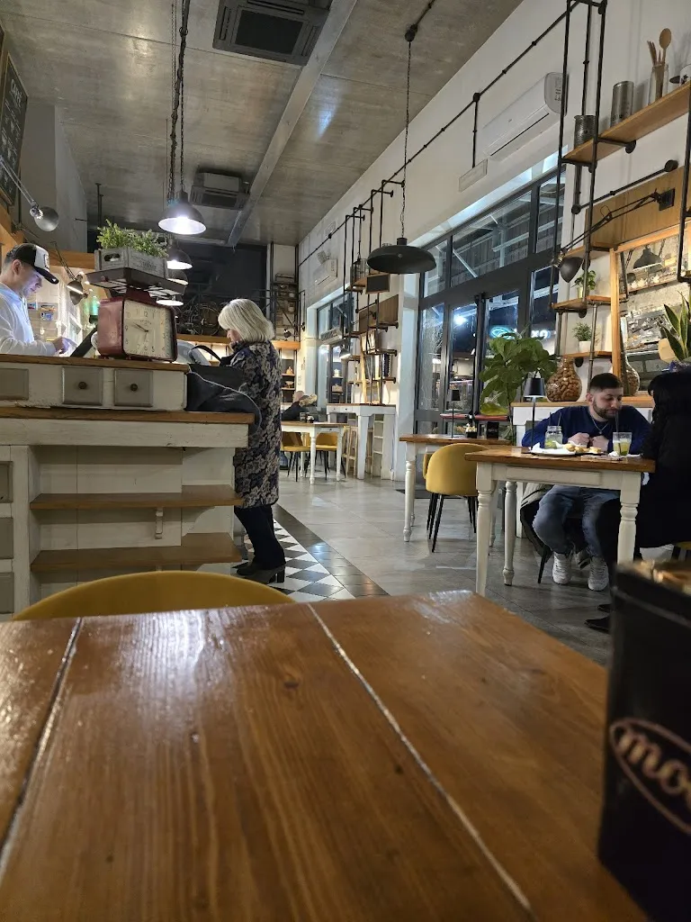 Factory of Taste_Albuccione_slider_image_3