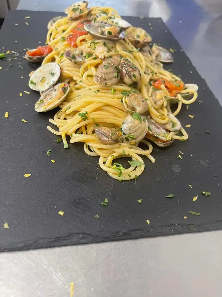 Ristopescheria Guidonia_Albuccione_slider_image_3