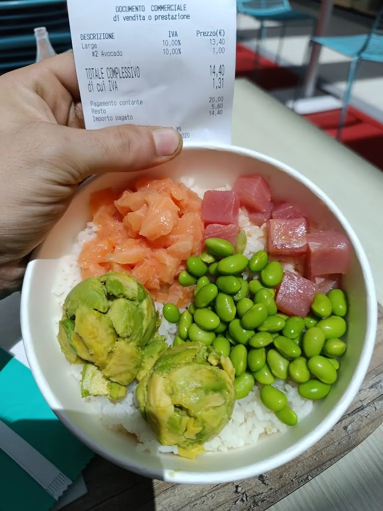 Flavio Ferrone_I Love Poke -Tiburtino_Albuccione_review