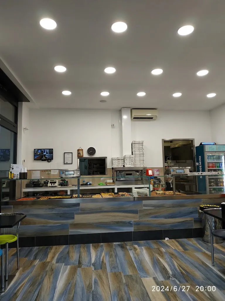 Pizzeria Pappa Reale restaurant in Albuccione