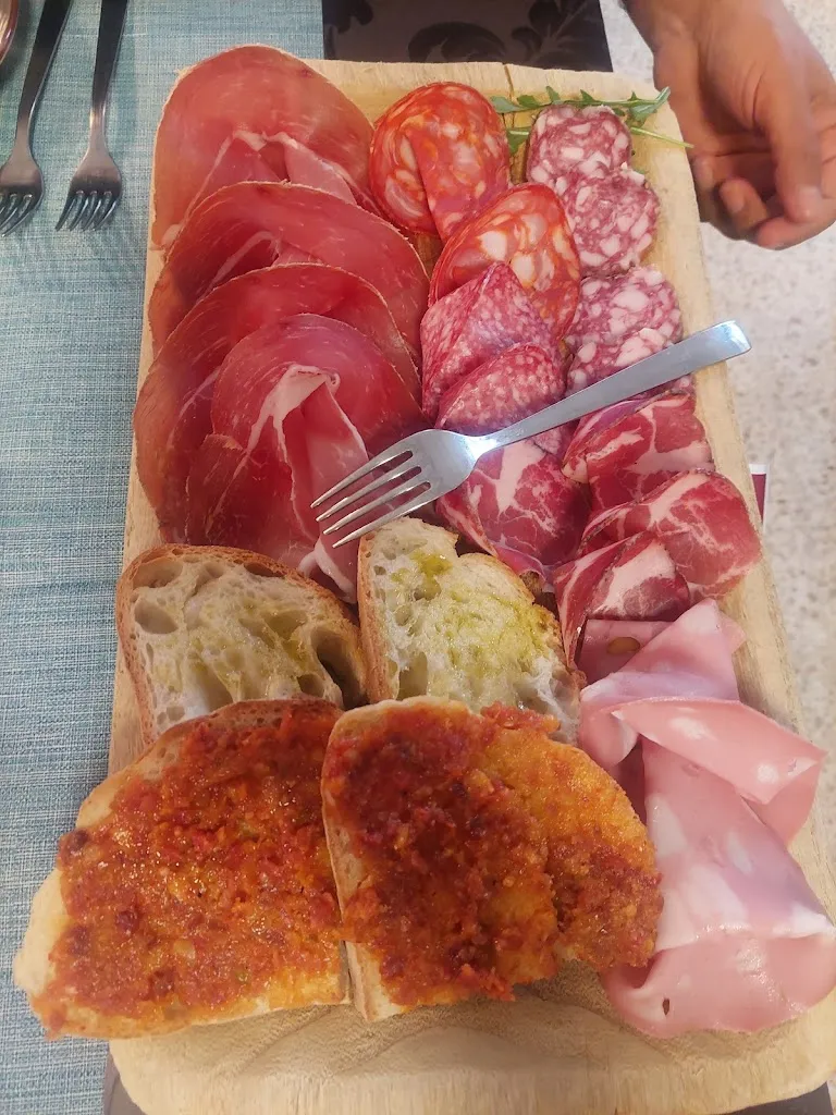 Menu_RISTORANTE DUE LUPI_Albuccione_image_6