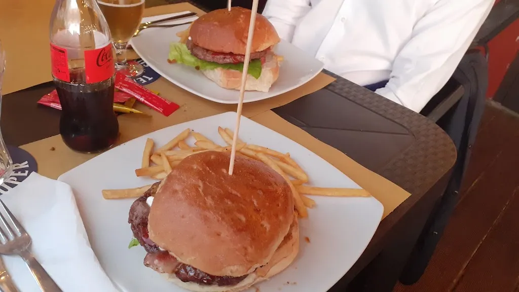 Andrea Fares_Jukebox Hamburgeria - Pinseria_Anguillara Sabazia_review