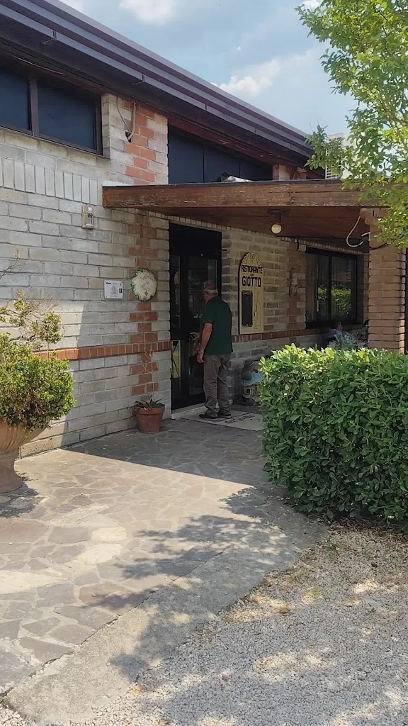 Ristorante Da Giotto - Pizzeria Di Maria Graziella Panici_Amaseno_slider_image_2