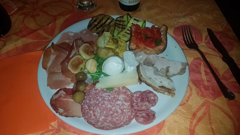 Menu_Pizzeria La Pineta_Amaseno_image_1